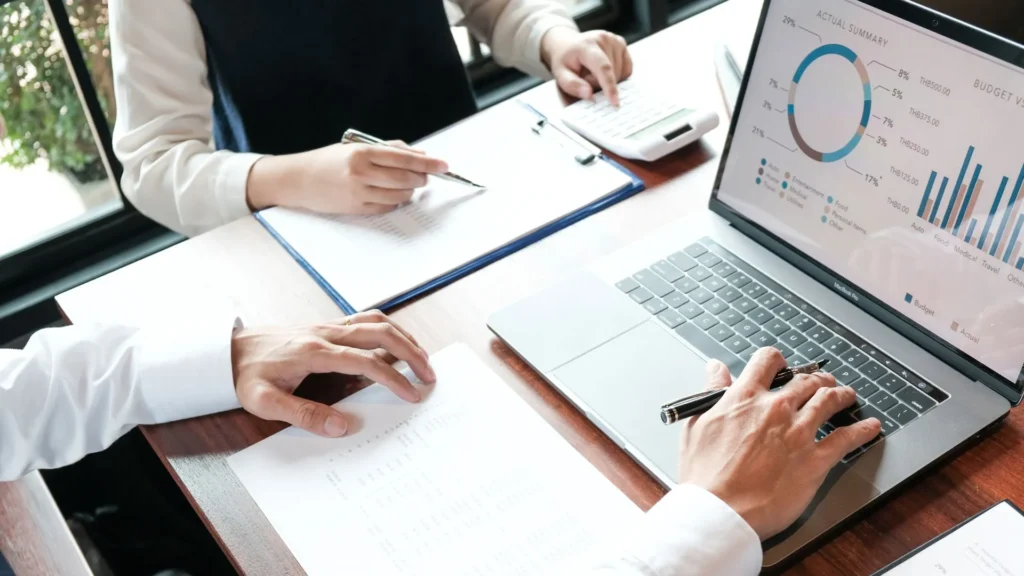 Digital marketing services at work